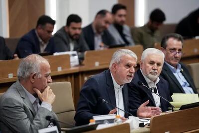  توسعه دریامحور به راهبرد ملی دولت تبدیل شده است/ همه دستگاه‌ها موظف به رعایت قوانین زیست‌محیطی در طرح‌های گردشگری هستند