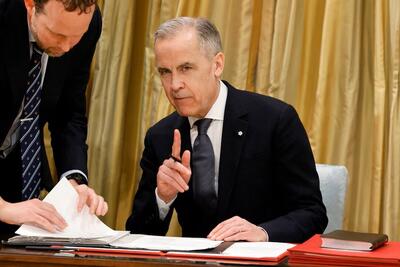  سیاست‌های ضدکانادایی ترامپ ادامه دارد/ چشمان کارنی به سمت شرق