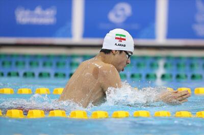 غلامی در ماده ۵۰ متر پروانه فینالیست شد