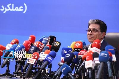  نشست خبری مدیرعامل شرکت شستا