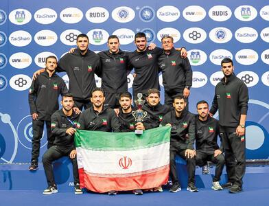 درستکار: پی پشتوانه‌سازی را به تنمان زدیم