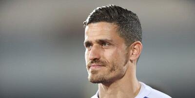 استقبال از مرد محبوب استقلالی‌ها در کمپ مرحوم حجازی