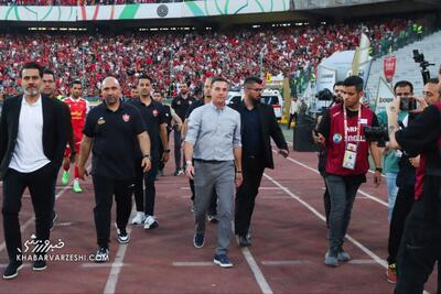 ویدیو| برنامه پرسپولیس برای رونمایی از سرمربی جدید؛ اوسمار به سفر تبریز می‌رسد؟