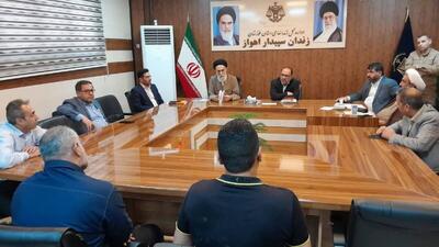 تعیین تکلیف پرونده ۱۴ محکوم زندانی طولانی مدت در دیدار با دادستان مرکز استان خوزستان