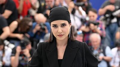  عکس‌های خصوصی و رازهای شخصی پریناز ایزدیار در جشنواره کن ۲۰۲۵