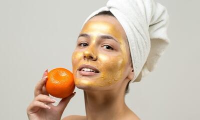  پوست پرتقال را دور نریزید! با آن 6 ماسک روشن‌کننده بسازید