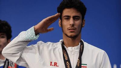 قهرمان MMA آسیا: به یاد سرداران ترورشده سلام نظامی دادم - پارس فوتبال