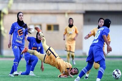 هفته ۶ لیگ برتر فوتبال زنان؛مدعیان با پیروزی‌های مهم به میدان بازگشتند - پارس فوتبال