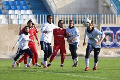  شکست پرسپولیس مقابل ملوان در فوتبال بانوان - پارس فوتبال