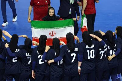قهرمانی دختران هندبالیست ایران در بازی‌های آسیایی جوانان - پارس فوتبال