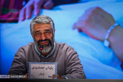 تایید خروج از کشور پژمان جمشیدی توسط وکلایش - پارس فوتبال