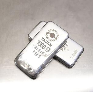  معامله ۳۳۴ کیلوگرم شمش نقره در بورس کالا