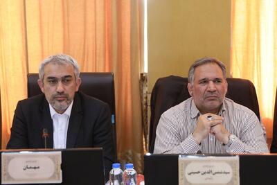 اکثر نمایندگان سوال کننده از توضیحات وزیر اقتصاد قانع شدند