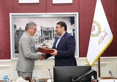 رئیس ستاد اجرایی انتقال منصوب شد/ تاکید مدیرعامل بانک ملی ایران بر استمرار خدمات بهینه به مشتریان و تکریم همکاران جدید - تسنیم