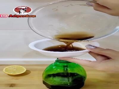  پاک کننده قوی با نوشابه و لیمو برای سوختگی ظروف