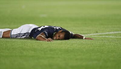 فساد بزرگ فوتبال ترکیه را زمین زد