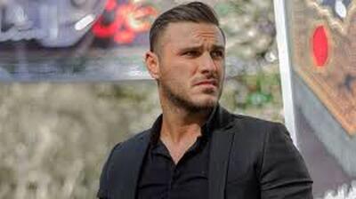  آرمین 2AFM دکور خاص خانه‌اش را به نمایش گذاشت