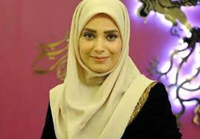  سلفی خانم مجری پرحاشیه، پشت فرمان خودرو