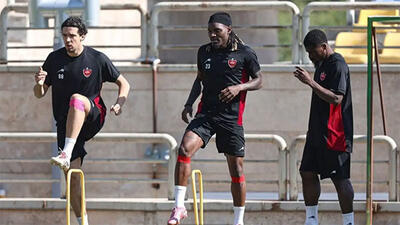 فرصت ویژه برای کریم باقری و پرسپولیس در تبریز