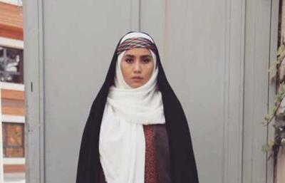  تاریخ وبگردی | نگاهی به تیپ جذاب عطیه نامزد قاسم سریال بچه مهندس 4 در حال اسب سواری