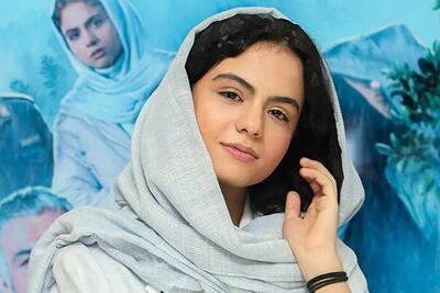  تاریخ وبگردی | پستی جدید از سارا حاتمی با کلاهی پشمی