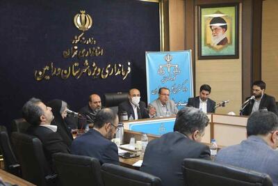  فرماندار ورامین : شهرک صنعتی خیرآباد نباید میان زمین و آسمان بماند