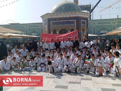  برگزاری همایش بزرگ پیاده‌روی از میدان شهدا تا حرم مطهر رضوی به مناسبت هفته تربیت‌بدنی