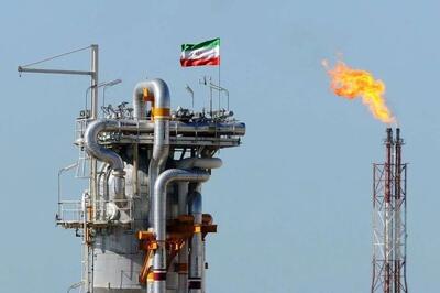  رویترز: ایران نفت خود را با تخفیف ۱۰ دلاری به پالایشگاه‌های چینی می‌فروشد