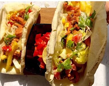  طرز تهیه تاکوی مرغ ساده و خوشمزه، غذای سریع و مخصوص مهمونی !