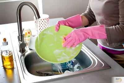  شستن ظروف با آب گرم بهتر است یا سرد؟
