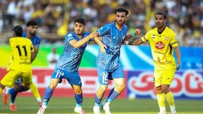 میانگین سن ترکیب اصلی استقلال:۲۵/۸