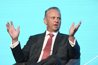  چین و دیپ‌سیک؛ نگرانی استرالیا از تهدید مدل کسب‌وکار غول‌های فناوری آمریکا