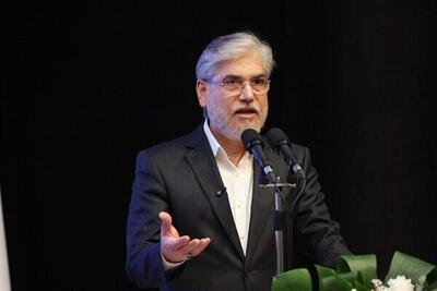  وزیر علوم: ایران برای تقویت دیپلماسی علمی جمهوری اسلامی ایران در همایش جهانی یونسکو حضور دارد