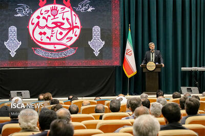  مراسم تجلیل از خادمان اربعین حسینی در استانداری یزد برگزار شد