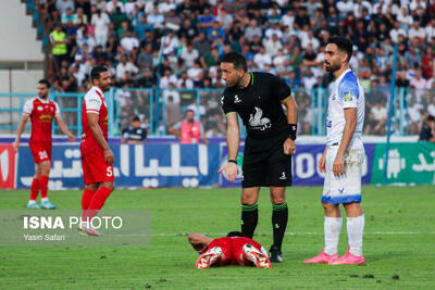  وحید کاظمی داور بازی تراکتور - پرسپولیس/ عرب‌براقی داور VAR شد