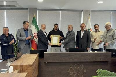  رئیس شورای شهر: ورزشکاران متعهد سرمایه‌های معنوی شیراز هستند