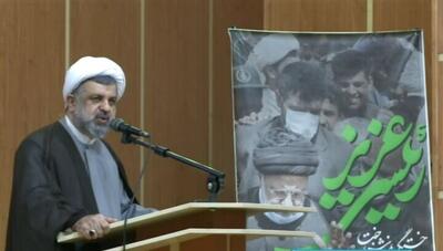  دین‌مداری راه عبور از بحران‌های جامعه است