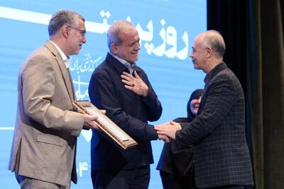 پزشکیان: رقم اضافه‌کار پرستاران، قابل قبول نیست/نیامده‌ایم فقط امر و نهی کنیم