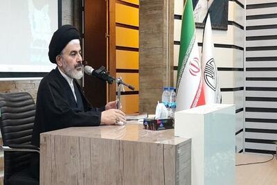  امام جمعه ارومیه: قرآن کریم باید محور زندگی انسان باشد