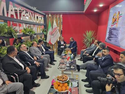 دست پُر فولاد اکسین خوزستان در سمپوزیوم و نمایشگاه فولاد فولاد ۱۴۰۴