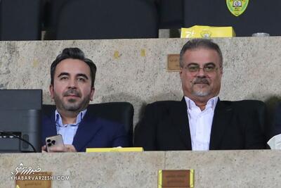 خبرورزشی‌گردی| در دفتر نظری جویباری برای به‌هم‌زدن آرامش استقلال جلسه می‌گذارند! - پارس فوتبال