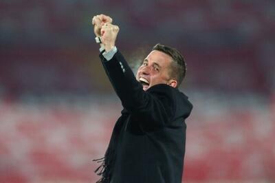 سرمربی جدید پرسپولیس از راه رسید - پارس فوتبال