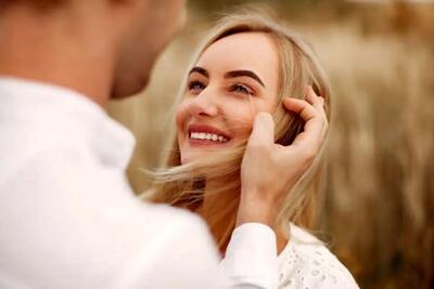  اگر کسی را دوست دارید این جمله هارو مدام به او بگویید؛ معجزه می کند