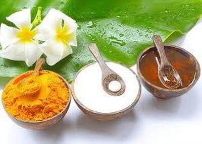  ۴ ماسک خانگی برای درمان خشکی پوست در پاییز