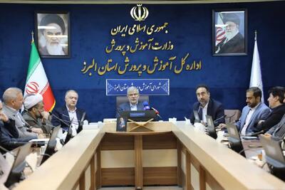  آموزش هوش مصنوعی در مدارس، سرمایه‌گذاری روی آینده کشور است+ فیلم