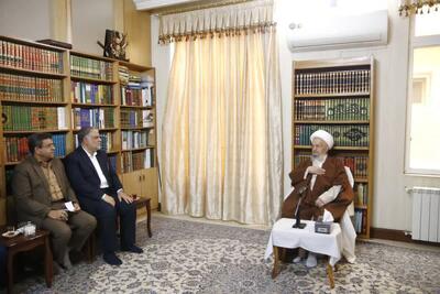  شهرداری قم با کمک خیرین در حل مشکلات ازدواج و مسکن مشارکت کند