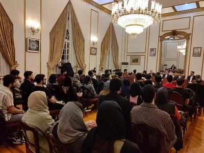  دیدار سفیر و رایزن علمی ایران در ترکیه با دانشجویان انجمن علمی و فرهنگی دانشگاه‌های آنکارا