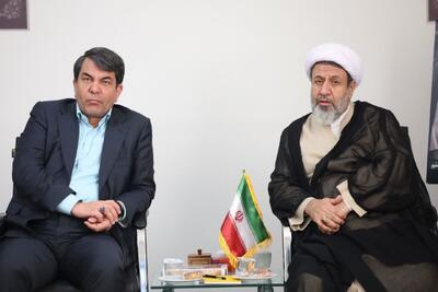  امام جمعه کرمان: دعوا‌های بی‌حاصل باعث عقب افتادگی استان می‌شود/استاندار کرمان از مراحل نهایی تاسیس نئوبانک معدنی خبر داد