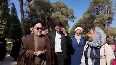  بازدید سید محمد خاتمی از باغ دولت آباد یزد