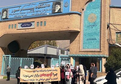  انتظار یکساله دانشجویان برای دانشنامه/ نگرانی از تکرار پرونده بورسیه‌ها در پیام‌نور - تسنیم